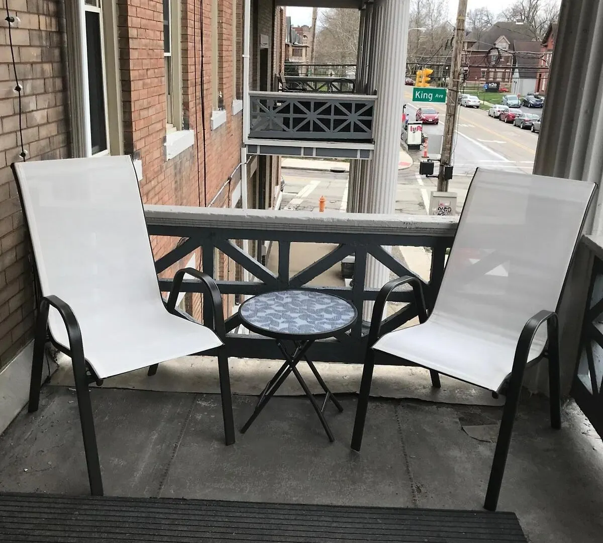 Big Brick 2 Bedroom Apartment In Victorian Village Columbus